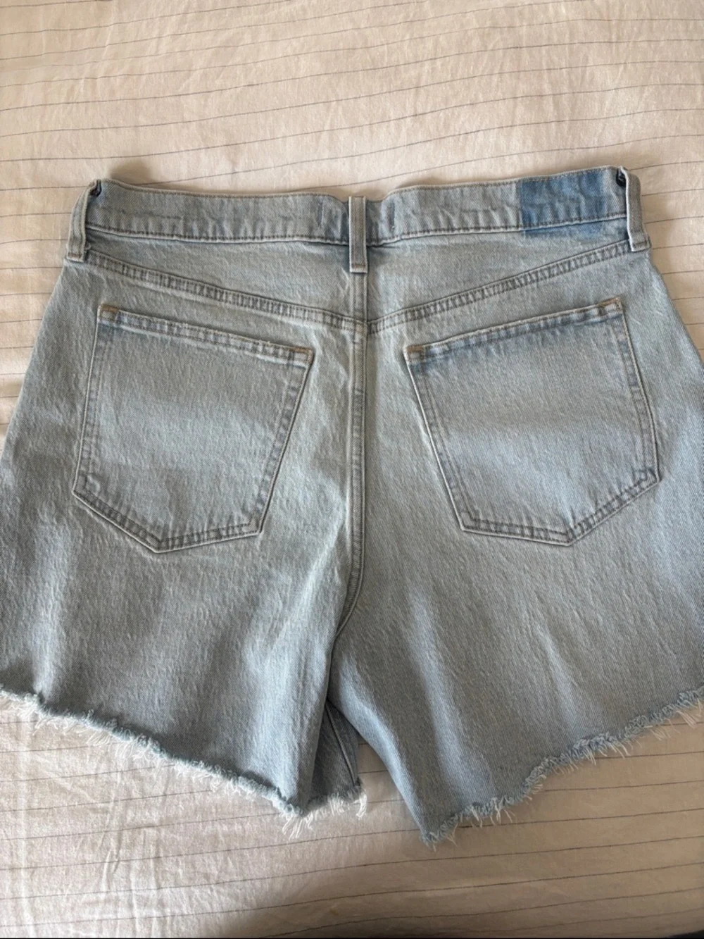 NWT Abercrombie High Rise Dad Short 31/12 - Picture 4 of 4